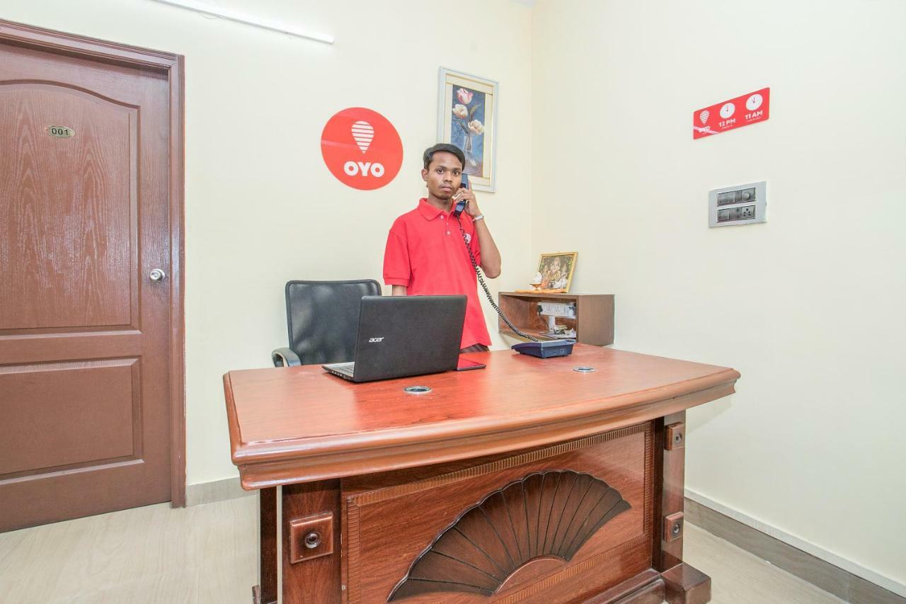 Oyo 13170 Victory Suites Bangalore Bagian luar foto